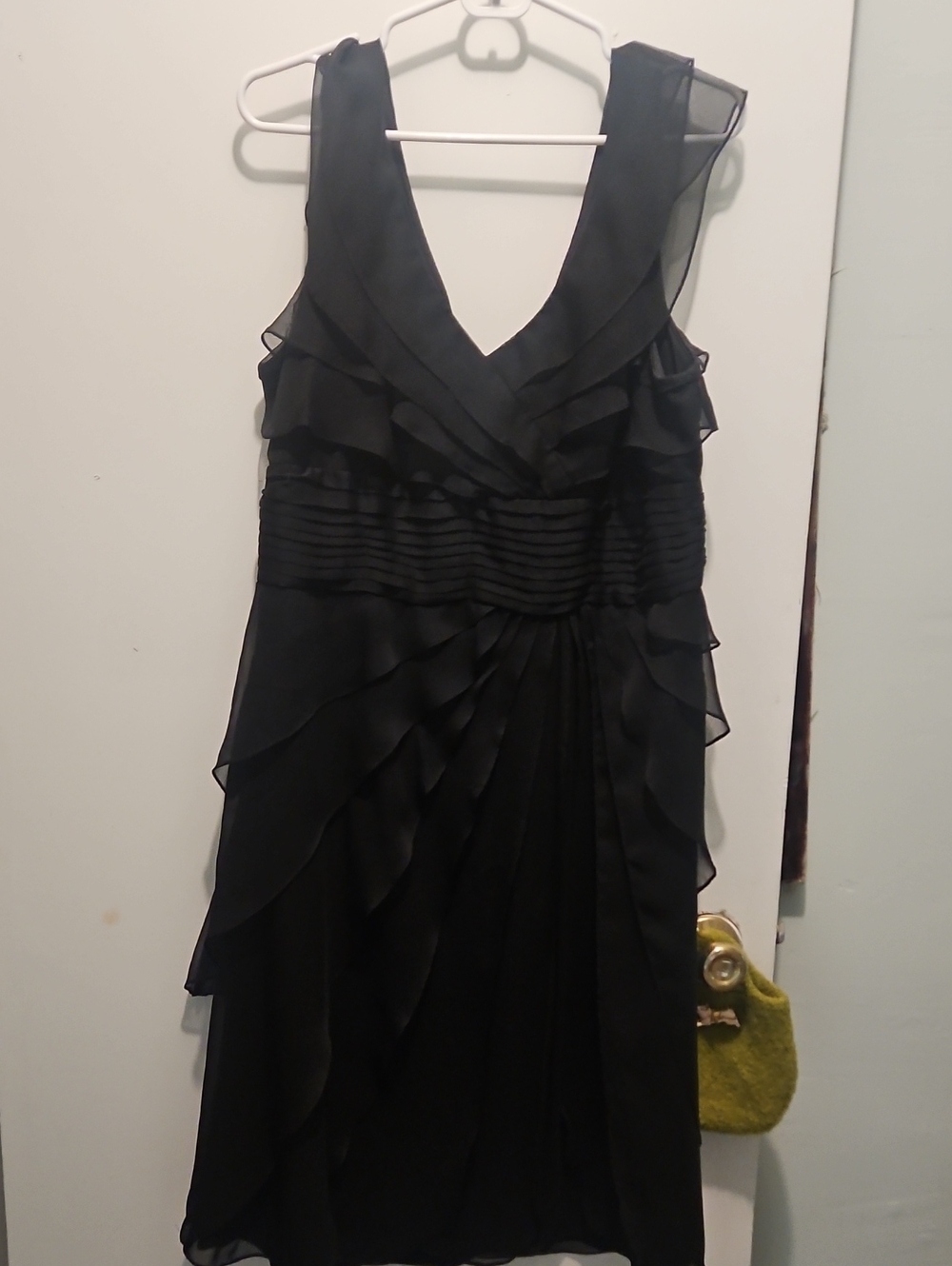 Adrianna Papell Black Ruffled V-Neck Midi Dress
